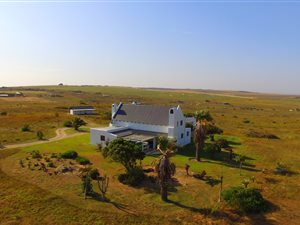 5 ha Farm in Vredenburg