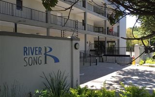 1 Bedroom Apartment in Rondebosch