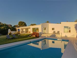 4 Bed House in Steynsrust