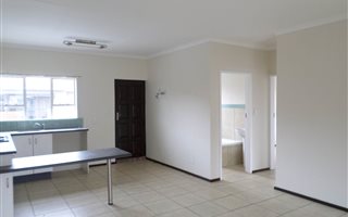 2 Bedroom Townhouse in Brenthurst