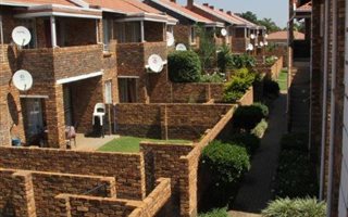 2 Bedroom Apartment in Clarina