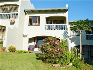 2 Bed Duplex in Port Edward