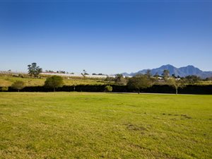 4000 m² Land available in Fancourt