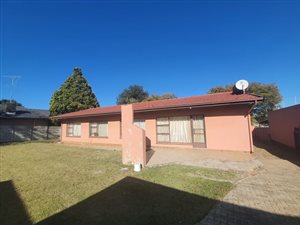 3 Bed House in Greenhills