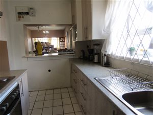 2 Bed Flat in Quigney