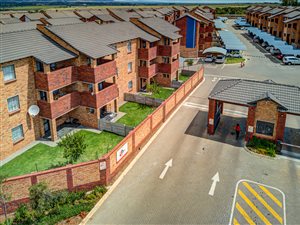 2 Bed Apartment in Pimville