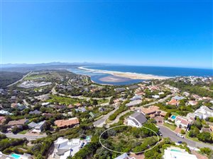 1206 m² Land available in Bowtie