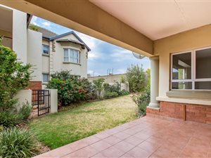 2 Bedroom Apartment in Eagle Canyon Golf Estate