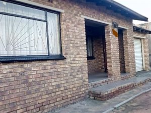4 Bed House in Jiyana