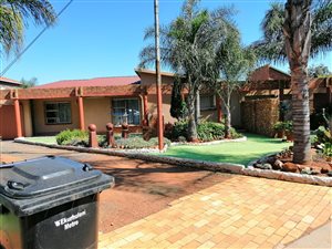 5 Bed House in New State Area