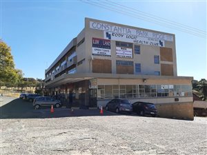 30 m² Commercial space in Constantia Park