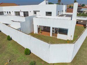 4 Bed House in Lenasia