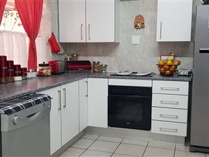 3 Bed House in Duncanville
