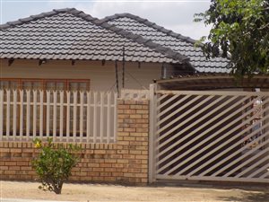 3 Bed House in African Jewel