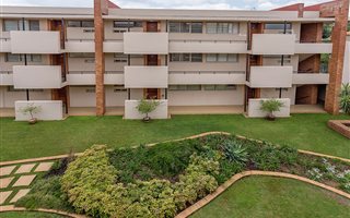 2 Bedroom House in Monument Park