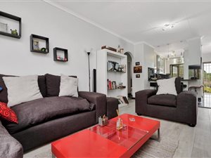 2 Bed Apartment in Craighall Park
