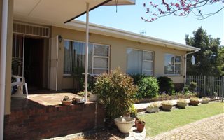 5 Bedroom House in Stellenberg