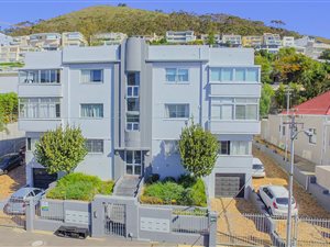 1 Bed Apartment in Green Point