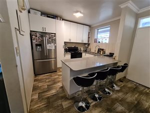 3 Bed Apartment in Glenhazel