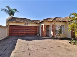 3 Bed House in Doornpoort and surrounds