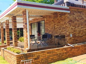 4 Bed House in Florida Park