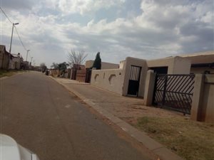 2 Bed House in Doornkop