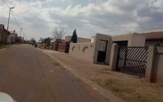 2 Bedroom House in Doornkop