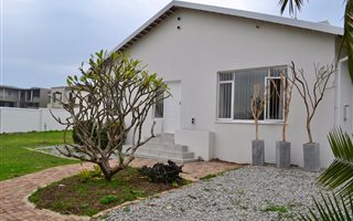 4 Bedroom House in Upper Town