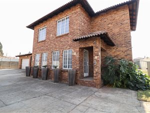 3 Bed House in Heidelberg Central