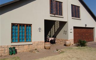 3 Bedroom House in Melodie