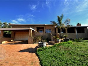 4 Bed House in Darling