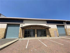 690 m² Industrial space in Meadowdale