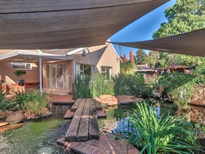 4 Bed House in Robin Hills