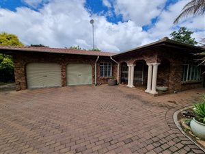 4 Bed House in Hutten Heights
