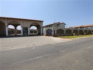 2 Bed Townhouse in Dalpark