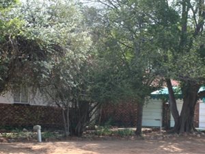 4 Bed House in Vaalpark