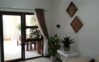 2 Bedroom Apartment in Farrarmere
