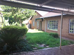 6 Bedroom Townhouse in Eldoraigne