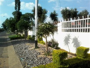 3 Bed House in Jan Niemand Park
