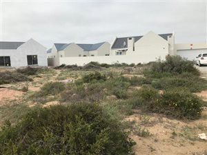 4 Bed House in Laguna Sands