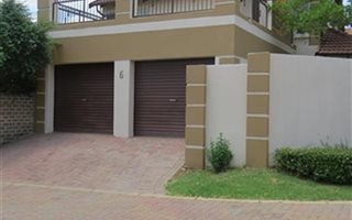 4 Bedroom Cluster in Barbeque Downs