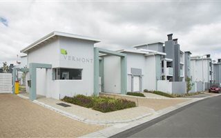 1 Bedroom Apartment in Burgundy Estate