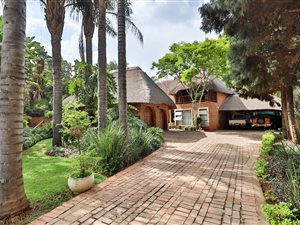 5 Bed House in Faerie Glen