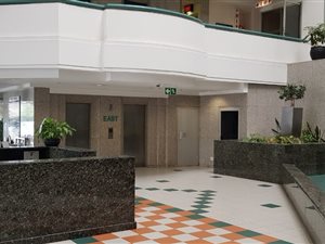 1910.06005859375 m² Office Space in Bruma