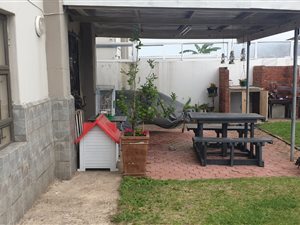 3 Bed Apartment in Arboretum