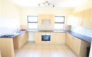 2 Bedroom Apartment in Jackal Creek Golf Estate