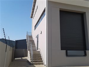 4500 m² Industrial space in Isando