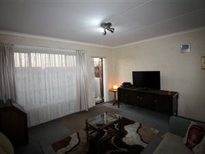 2 Bed Townhouse in Edenglen