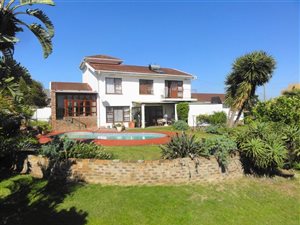5 Bed House in Amatola View
