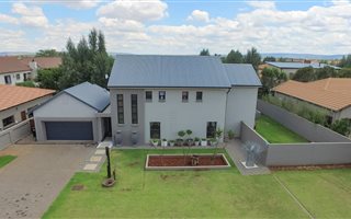 4 Bedroom House in The Meadows at Hazeldean
